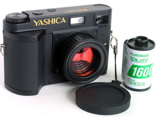  informing me that he received a single unit of the Yashica EZ F521.
